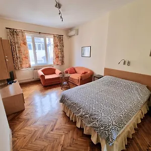 Asen 36 Apartamento